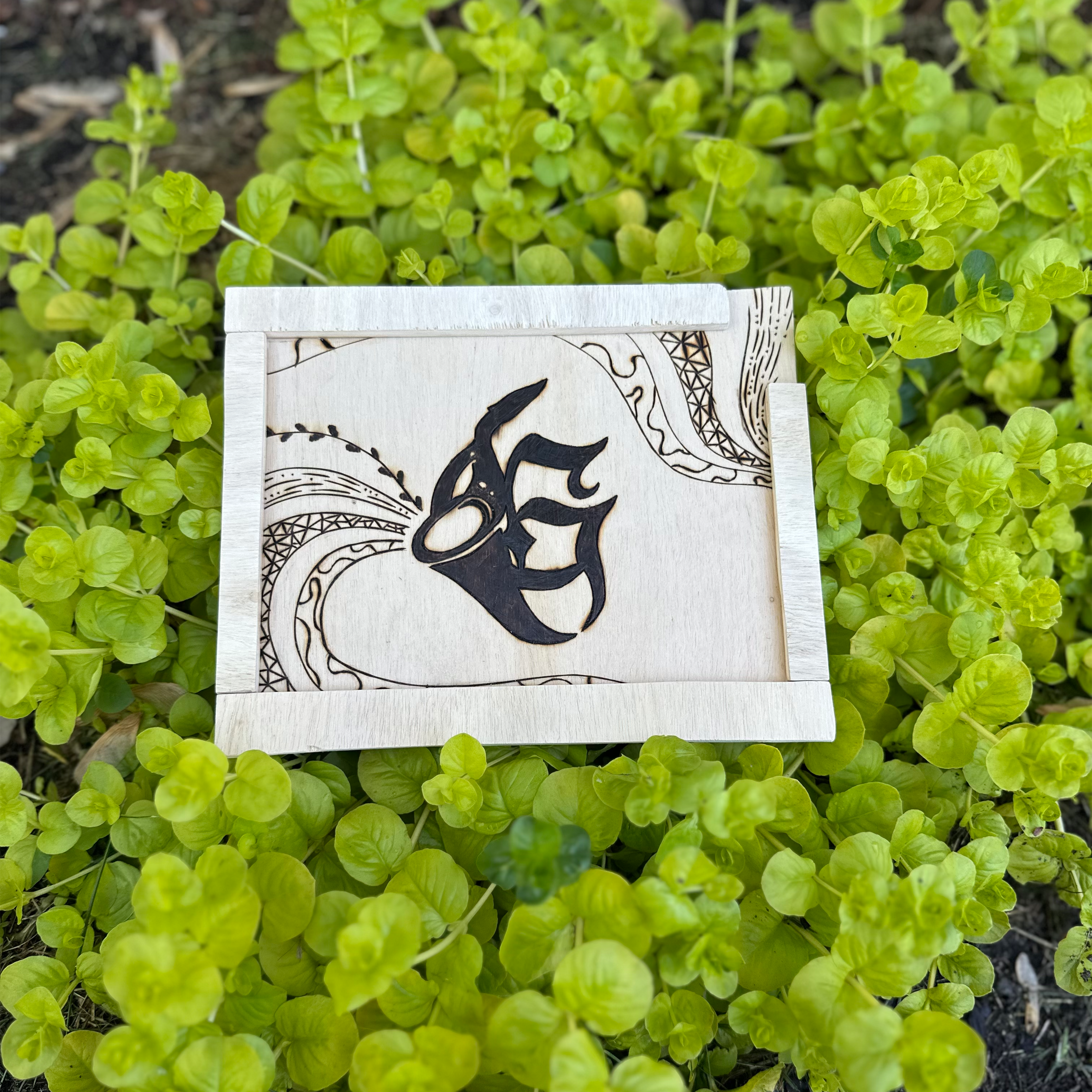 A.M. ART MART Custom Burned Rolling Trays